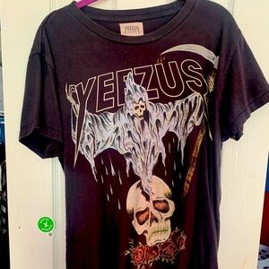 Yeezy merch Yeezus tour 2013